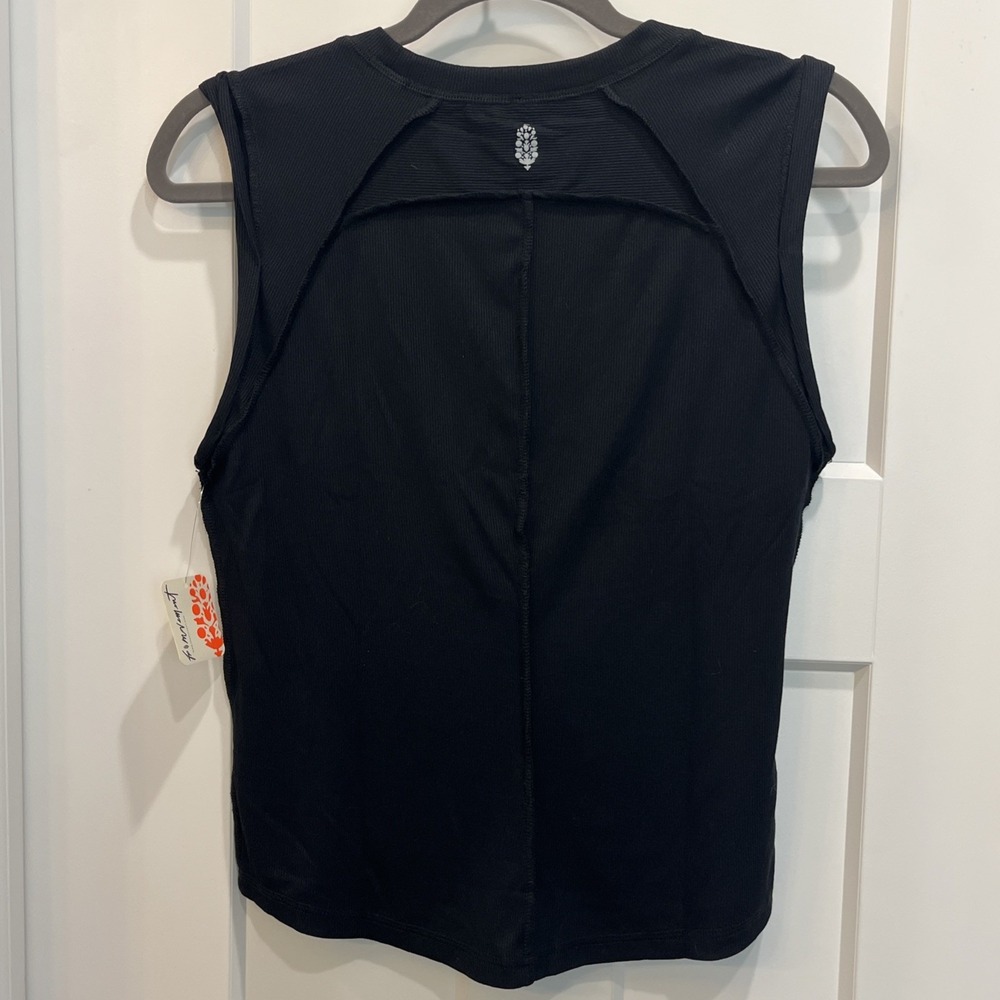 FP Movement Love My Twist Muscle Tank Top Black Women's Size Medium - Picture 4 of 8